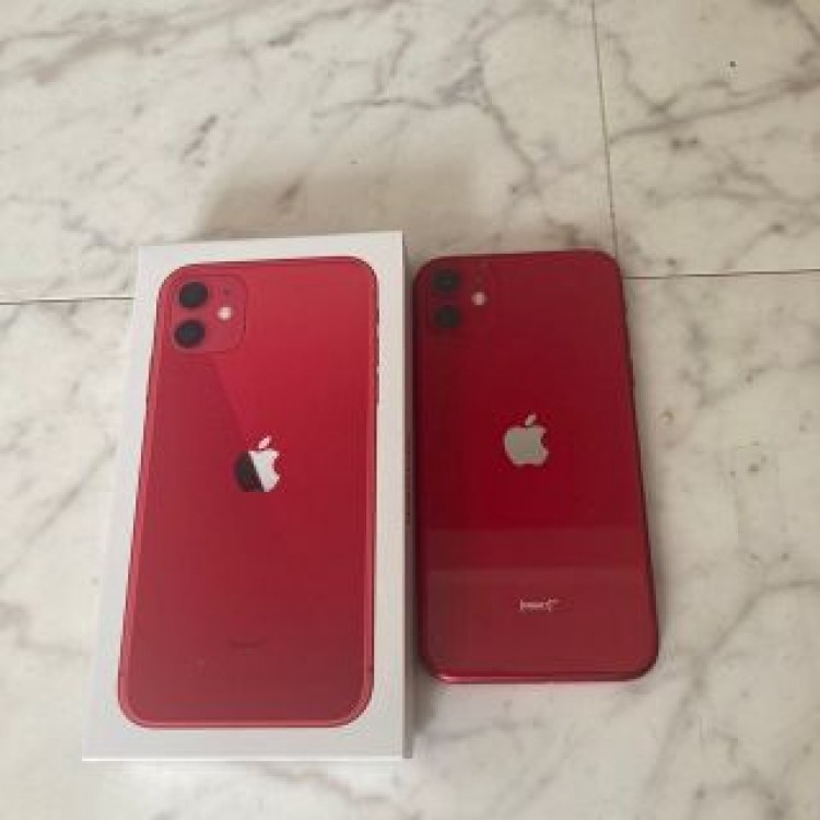送料無料　アイフォン11レッド　64GB
