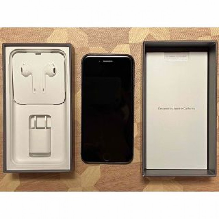 iPhone 8 スペースグレイ　64GB