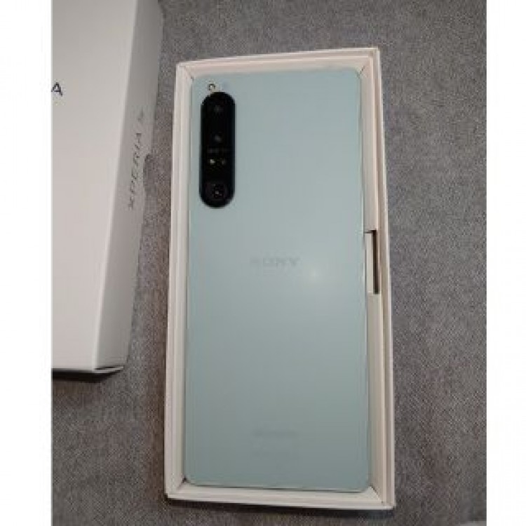 【未使用】Xperia 1 ⅳ アイスホワイト
