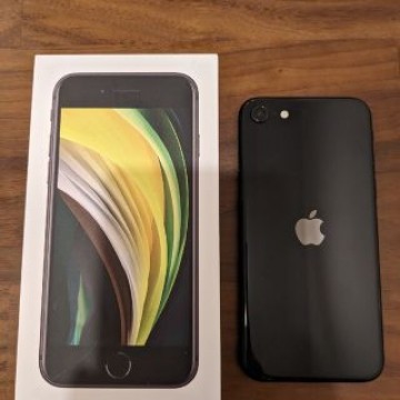 iPhone se2 ブラック　128GB