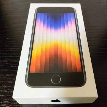 【新品未使用】Apple iPhone SE 第3世代 64GB ミッドナイト