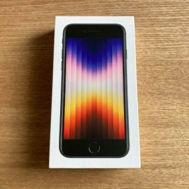 iPhone SE (第3世代) ミッドナイト 64 GB Y!mobile