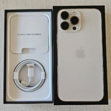 SIMフリー iPhone13 Pro Max 256GB ゴールド