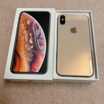 iPhone Xs Gold 64 GB 本体　SIMフリー