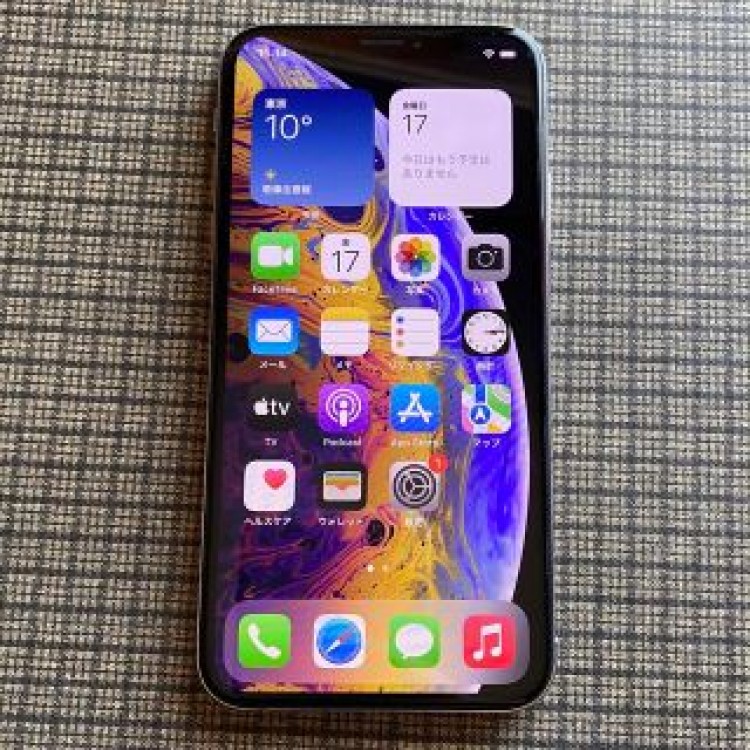 iPhoneXS 64GB SIMフリー