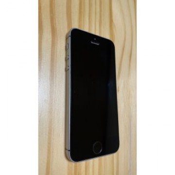 iPhone SE 初代