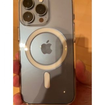 iPhone13Pro 純正ケース付き！！