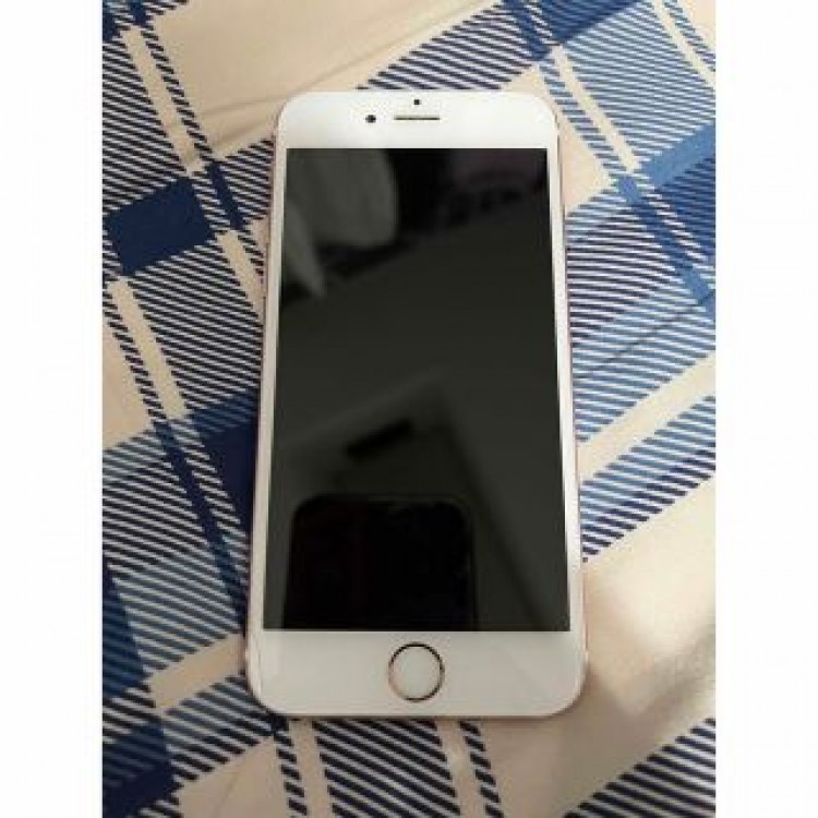 iPhone6s 32GB SIMなし