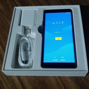 Rakuten hand P710 ブラック 中古 本体・付属品つき