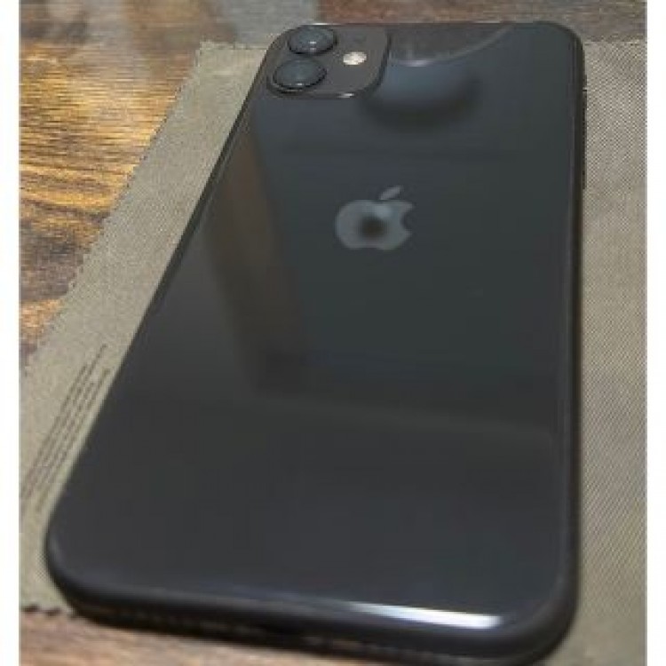 iPhone11 ジェットブラック　SIMフリー美品