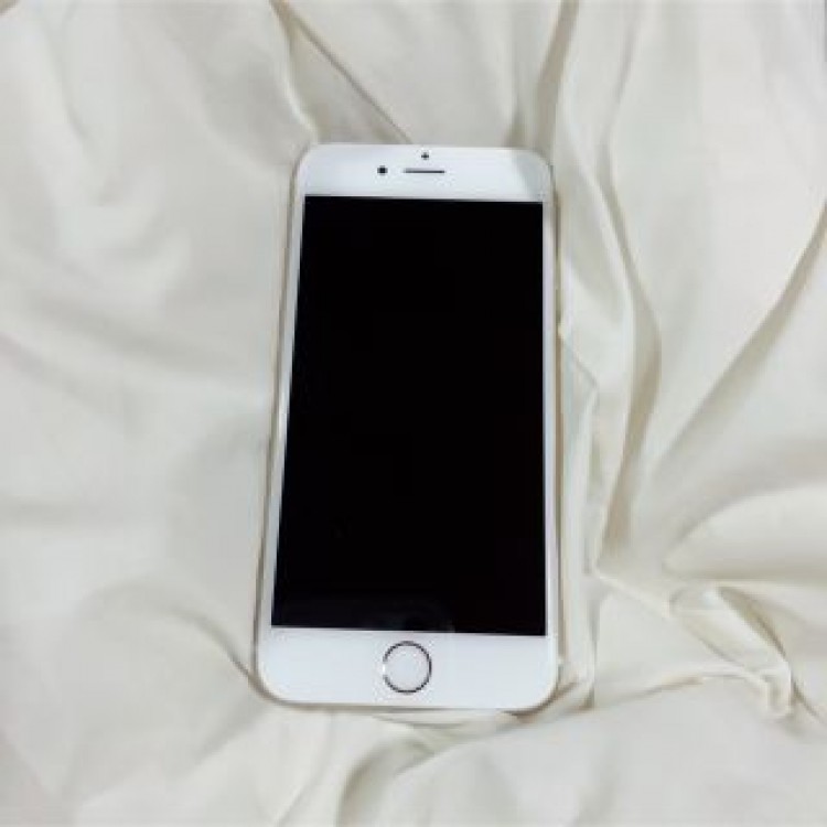 iPhone 6 Gold 16 GB gold