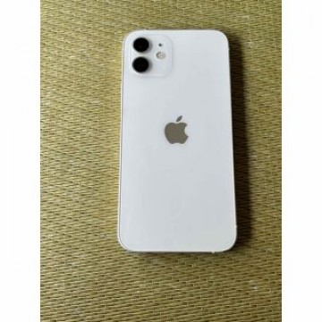 iPhone12 ホワイト