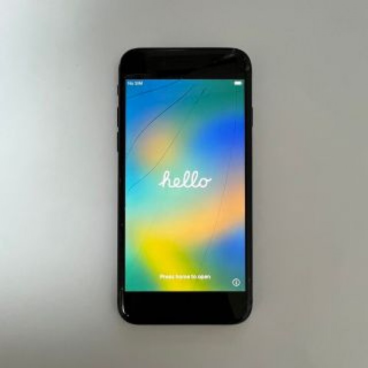 Apple iPhoneSE2 ブラック 128 GB SIMフリー ジャンク