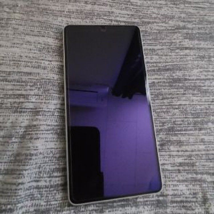 ※値下げ中 SONY Xperia Ace III SOG08 グレー(美品)