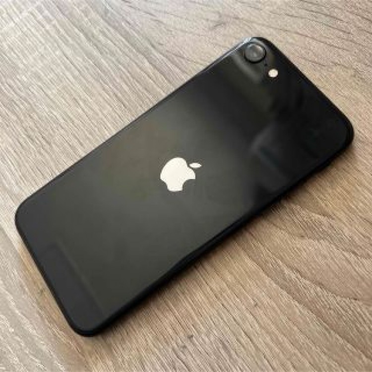 Apple iPhone SE2 128 GB スペースグレイ SIMフリー