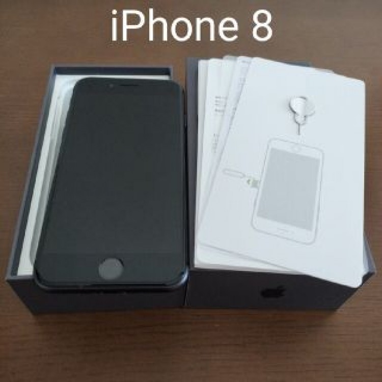 【綺麗】Apple iPhone 8 64GB スペースグレイ 96％