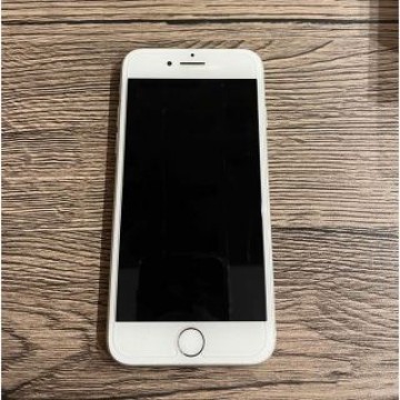iPhone7 128GB シルバー　SIMロック解除済み