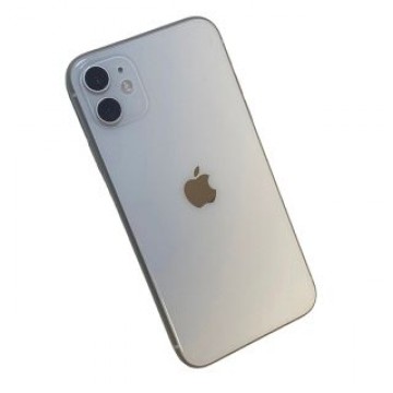 【中古】iPhone11 本体 64GB White ホワイト　SIMフリー　