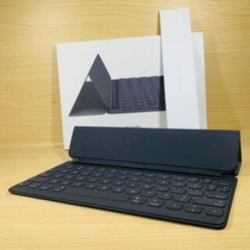 Apple smart keyboard MPTL2LL/A T371