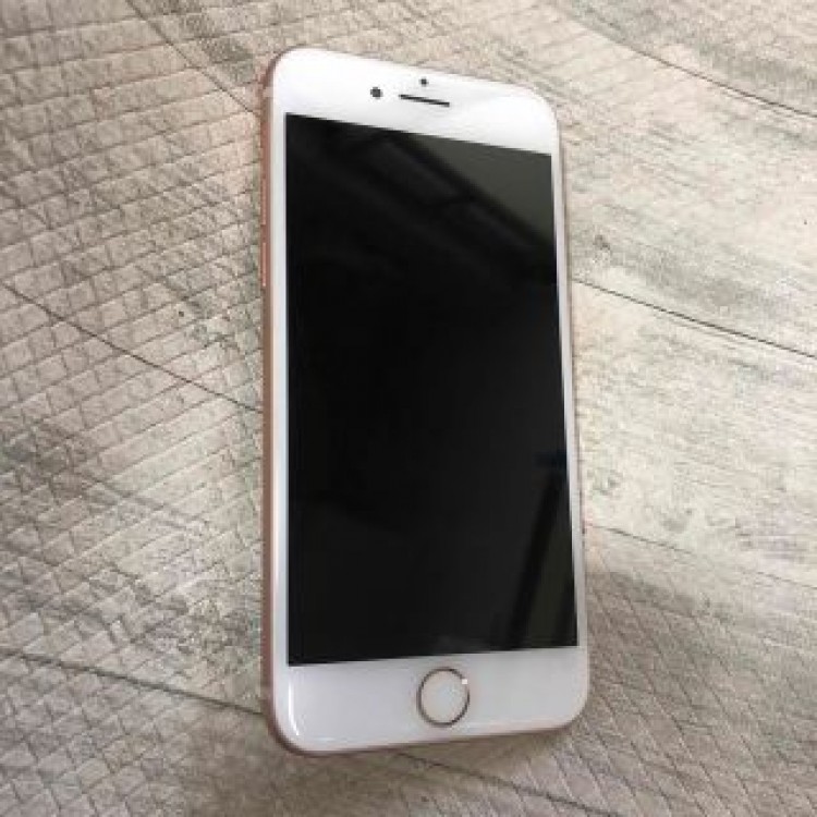iPhone 8  128GB ゴールド