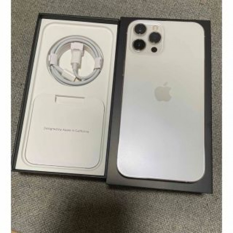 Iphone 12 Pro max 256gb SIM フリー