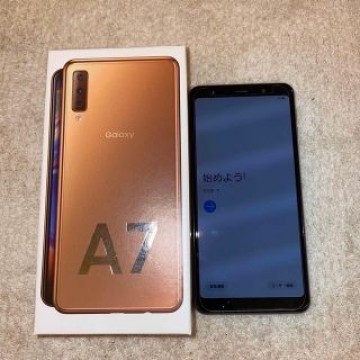 SAMSUNG Galaxy A7 ゴールド SM-A750C