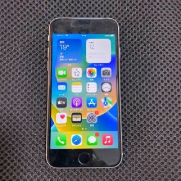 iPhone SE2 SIMフリー 64G