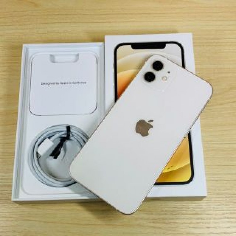新品同様 ﾊﾞｯﾃﾘｰ100％ iPhone12 64GB White P121