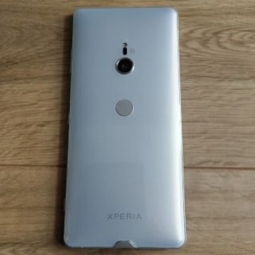 Xperia xz3 801SO softbank ホワイトシルバー