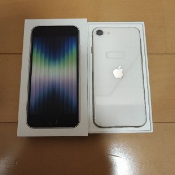 アップル iPhoneSE 第3世代 64GB スターライト au