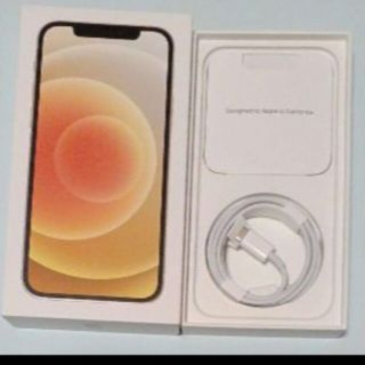 iPhone12 64GB　ホワイト