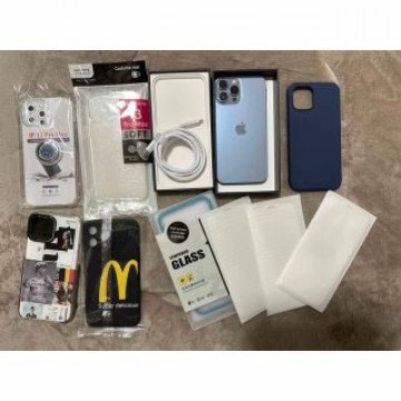 iPhone 13 Pro Max 256GB 美品　シエラブルー おまけ付き