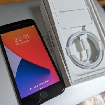 iPhone SE 第2世代 128GB SIMフリー/black