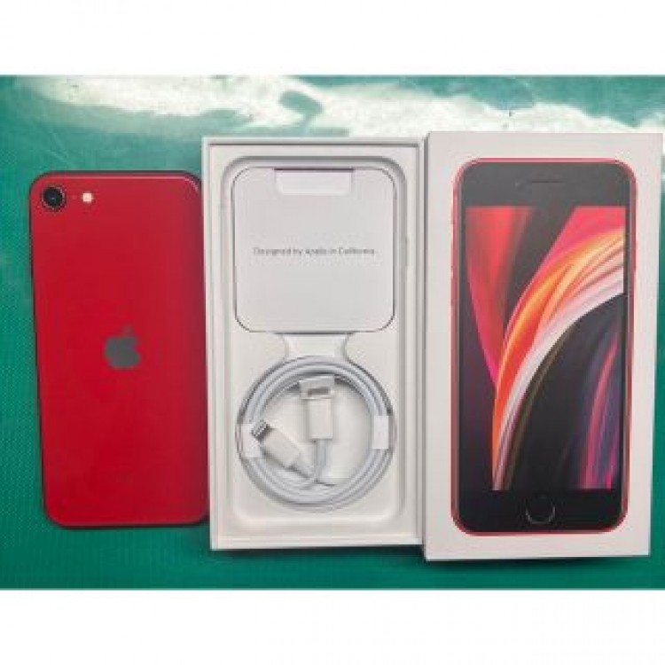 アップル iPhoneSE 第2世代 64GB レッド au