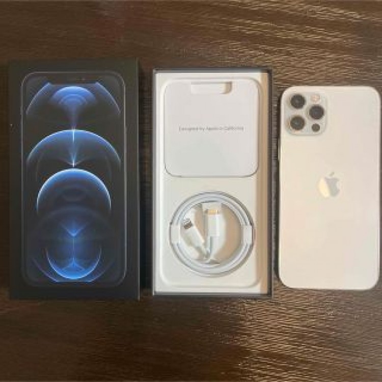 未使用　iPhone12pro 256GB バッテリー100% simフリー