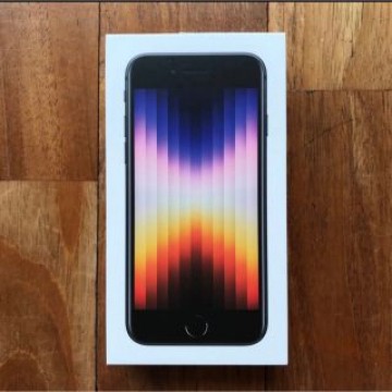 iPhone SE 第3世代 128GB ミッドナイト SIMフリー