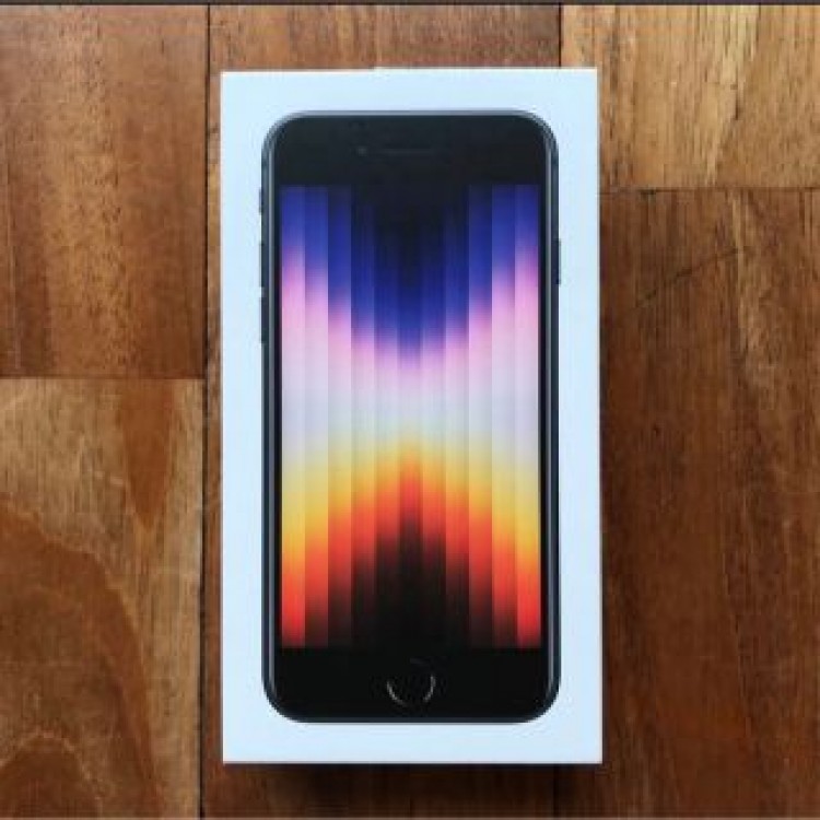iPhone SE 第3世代 128GB ミッドナイト SIMフリー