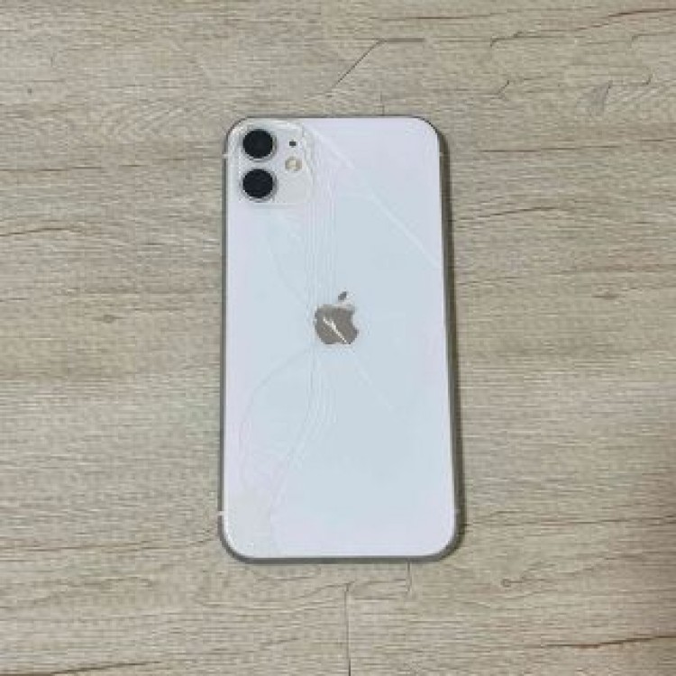 iPhone11
