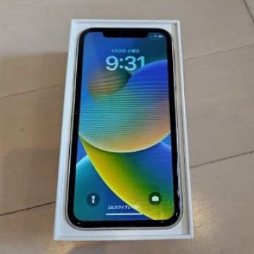 iPhone11 64GB ホワイト SIMフリー
