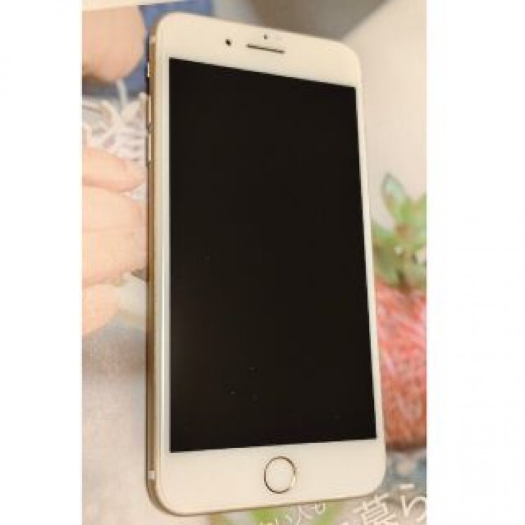 美品 ガラスフィルム張替え済iPhone 7Plus 128GB コールド