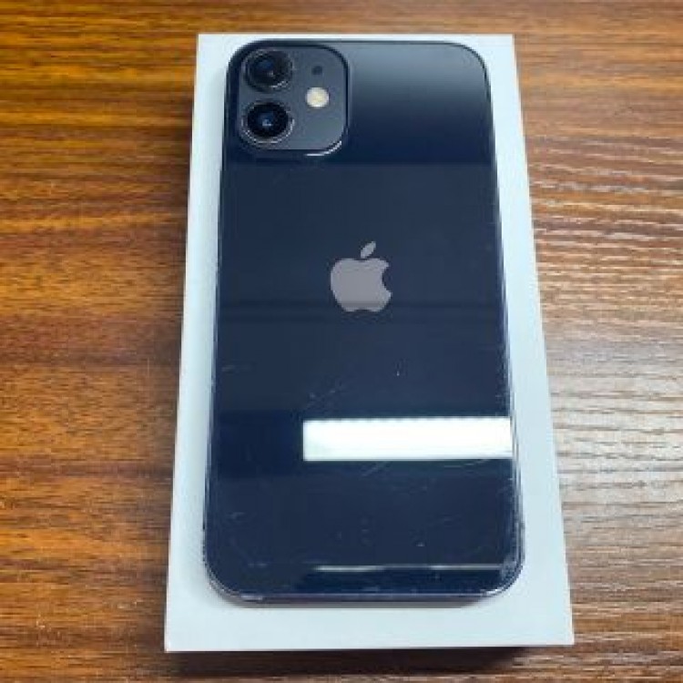 iPhone 12 mini 64 GB SIMフリー