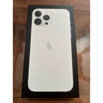 (超美品)iPhone 13 Pro Max シルバー256 GB SIMフリー