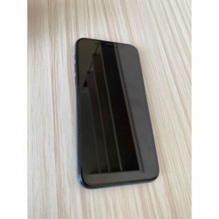iPhone 11 Pro ミッドナイトグリーン 64 GB docomo