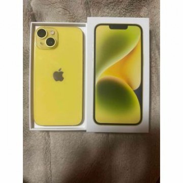 iPhone14 イエロー