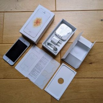 【美品】iPhone SE Gold（第1世代） SIMフリー