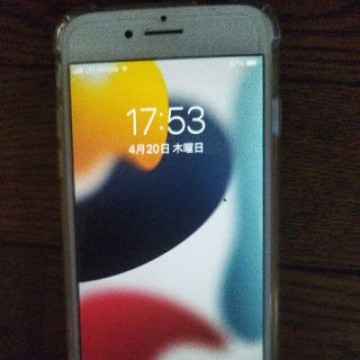 iPhone8 SIMフリー　64GB　本体