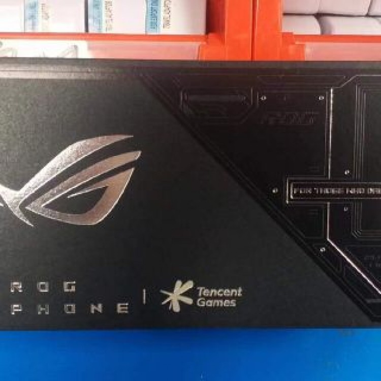 【新品未開封】ROG Phone 7 グローバル 12/256 色選択可能