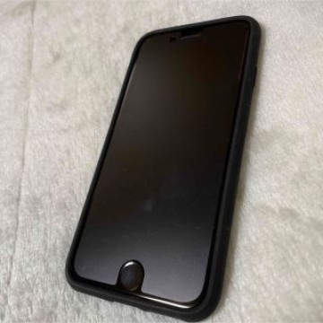 iPhonese 第二世代　64G 100%