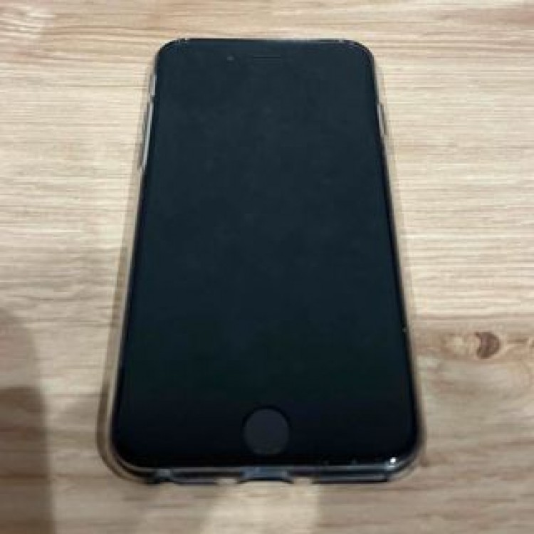 美品 iPhone SE第3世代 64GB ブラック SIMフリー