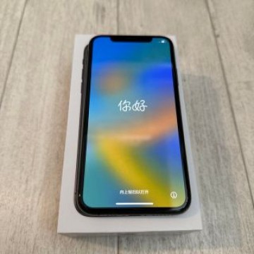 iPhone xs 64GB SIMフリー